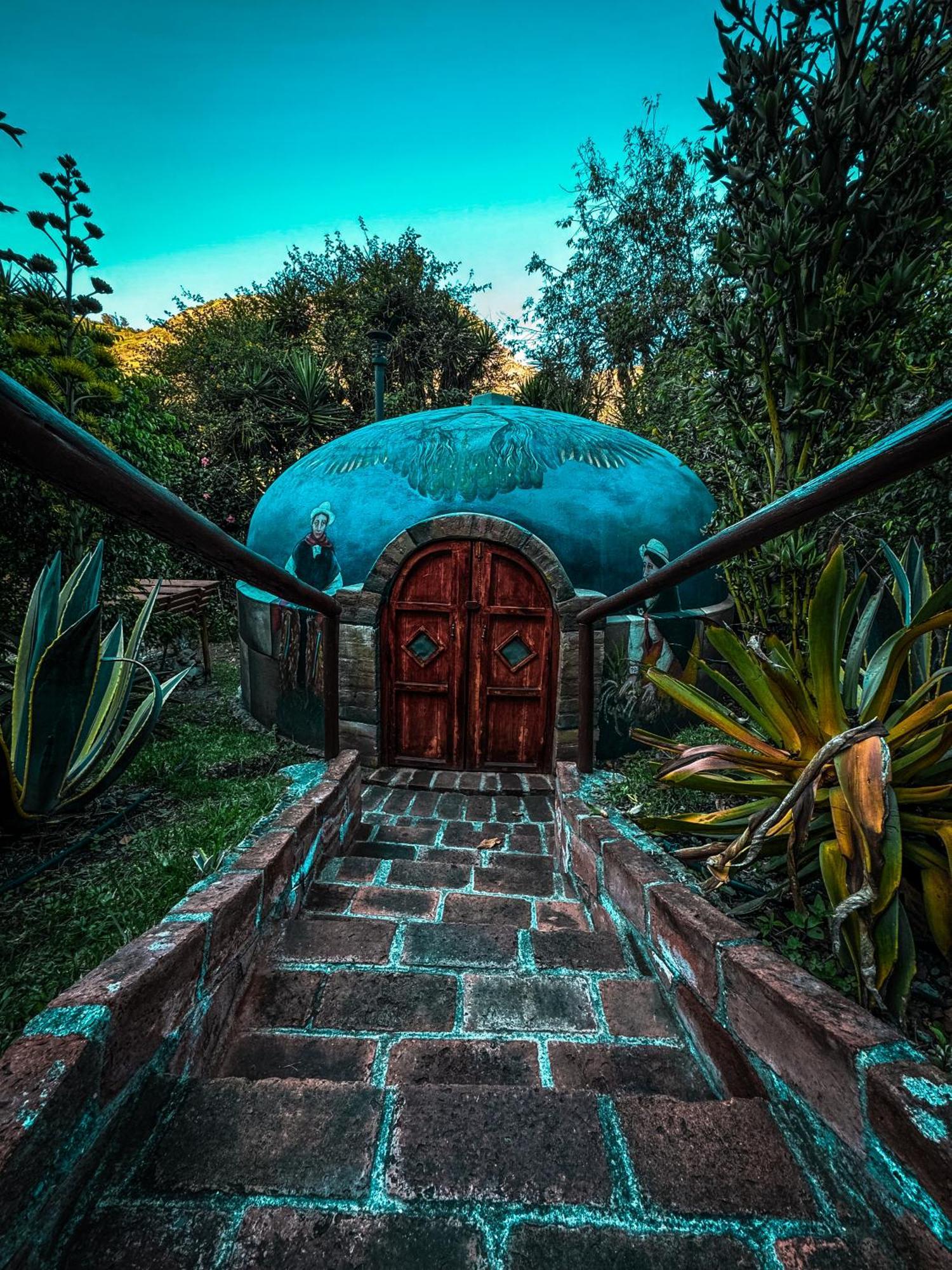 Twelve Hummingbirds Andes Retreat Hotel Paute ภายนอก รูปภาพ